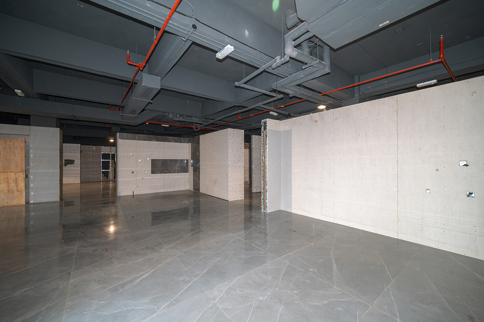 Dubai National Insurance Building — 4